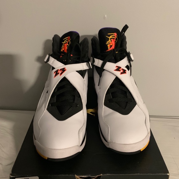 Jordan 8 - Picture 1 of 5